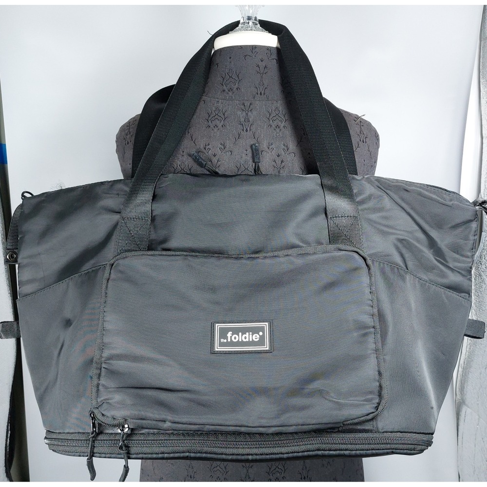 The Foldie Travel Bag Nylon Duffel Self Storing Black Size 18"L x12"Hx8"W
